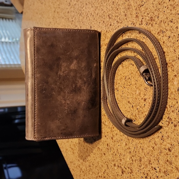 Frye Melissa Small Leather Crossbody Dove Gray - Picture 2 of 7